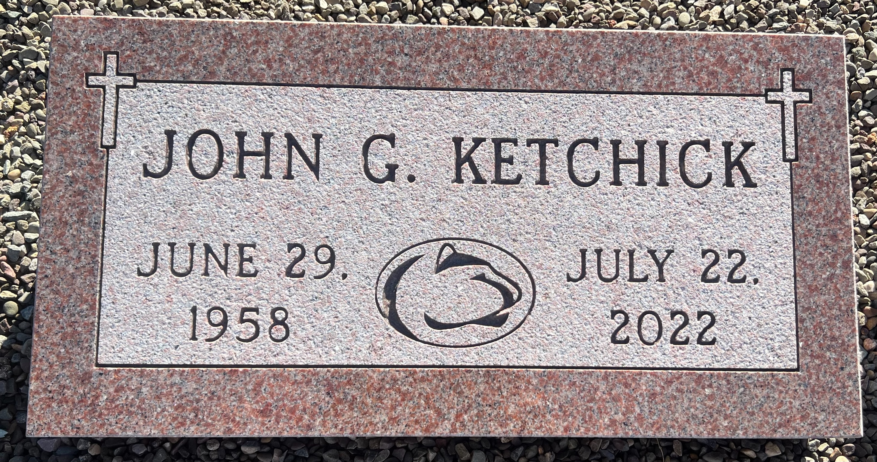 Ketchick marker with Penn State design